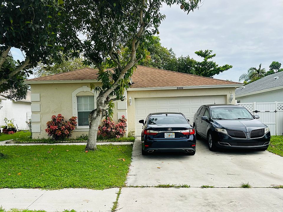 1st image of 5165 Foxhall Pl