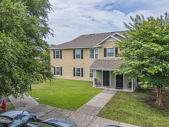 2nd image of 101 Cape Cod Dr