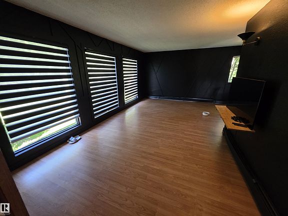 5th image of 27317 Township Road 522 #33