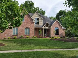 7105 Deer Hollow Ln, Maumee, OH