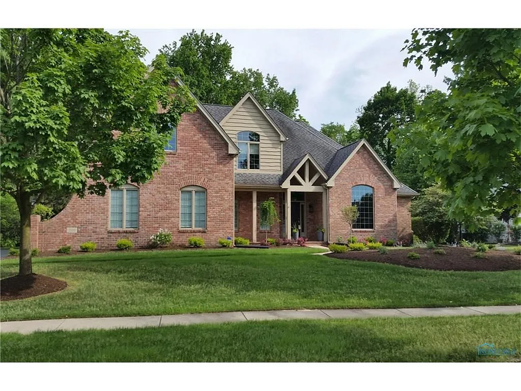 7105 Deer Hollow Ln photo 1
