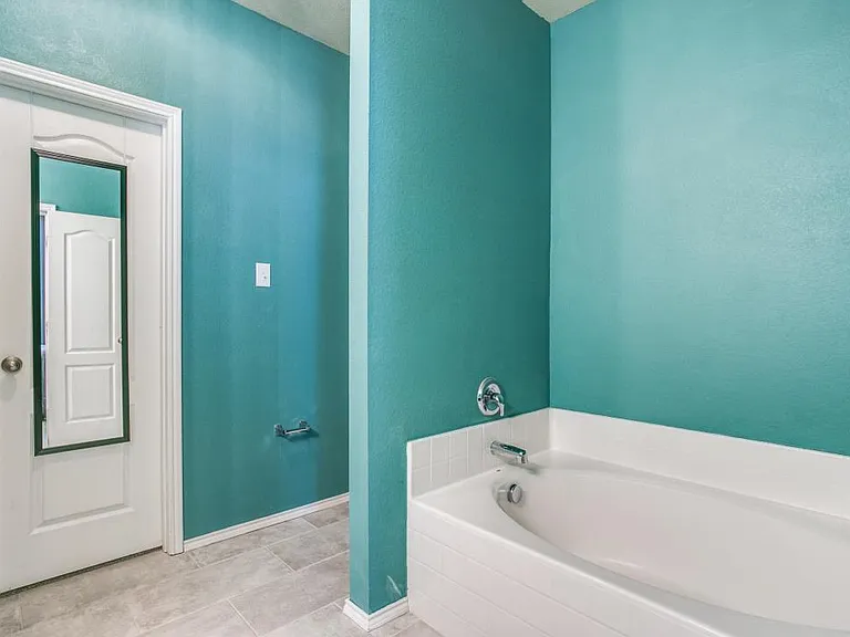 8633 Star Thistle Dr — Photo 16