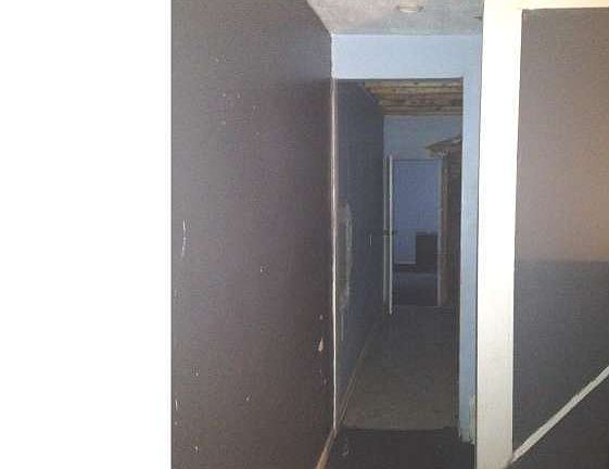 3rd image of 818 W 5th St