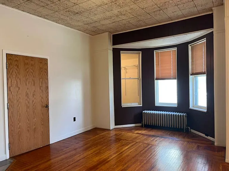 2526 Broad Ave — Photo 30