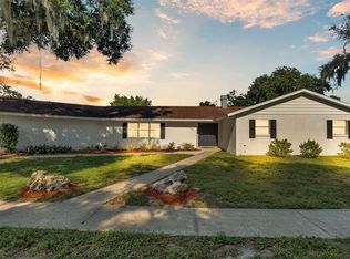 510 Queens Loop N, Lakeland, FL 33803