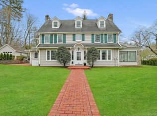 92 Walworth Avenue, Scarsdale, NY 10583