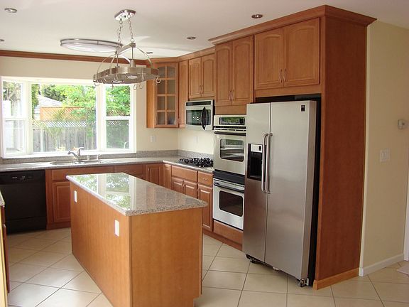 2nd image of 342 D St