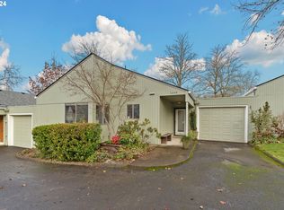 1640 NW Rolling Hill Dr, Beaverton, OR 97006