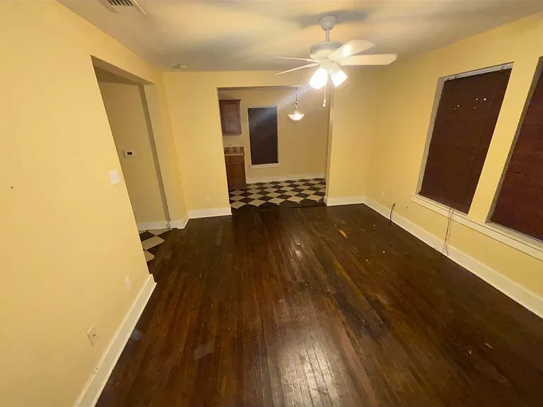 1429 N Locust St #1429 — Photo 2
