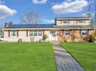 1 Jefferson Blvd, Pt Jefferson Station, NY 11776