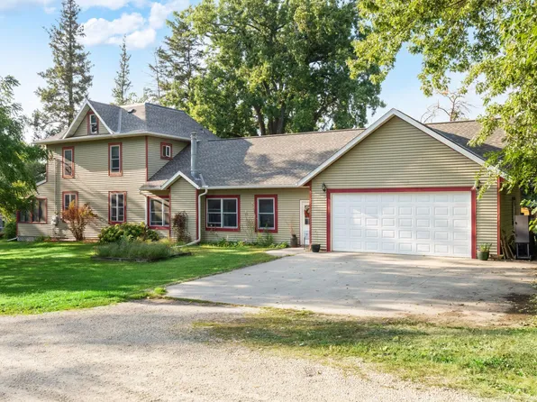 37556 3rd Ave, Dennison, MN 55018