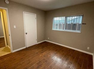 119 E Amador St, Fresno, CA