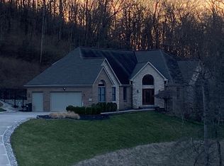 10269 Deerhollow Dr, Cincinnati, OH 45252