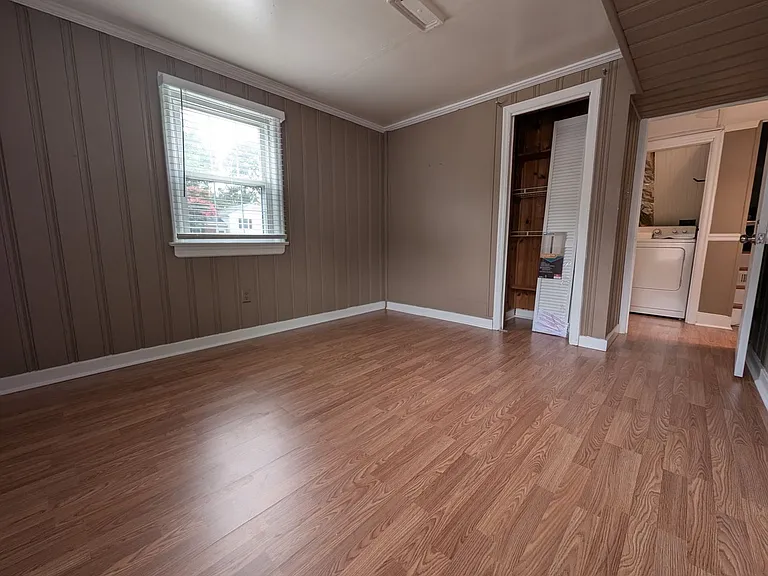 7514 Greengate Dr — Photo 4