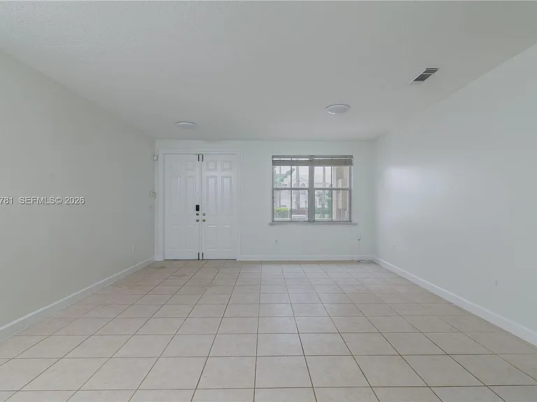 3126 NW 101st Ct — Photo 7