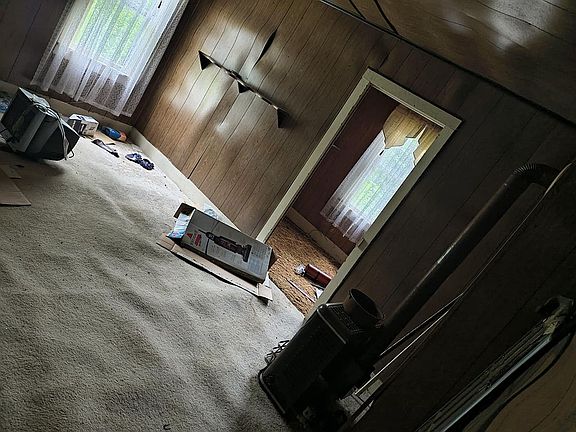 2nd image of 2572 Bredinsburg Rd