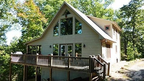 Lots of Windows to capture the View