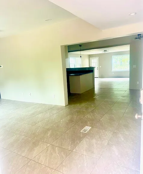 855 Park Rd — Photo 9