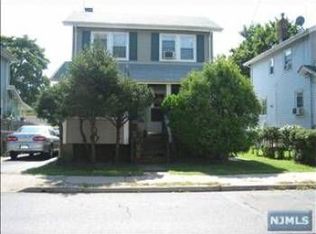 26 E Clinton Ave, Bergenfield, NJ 07621