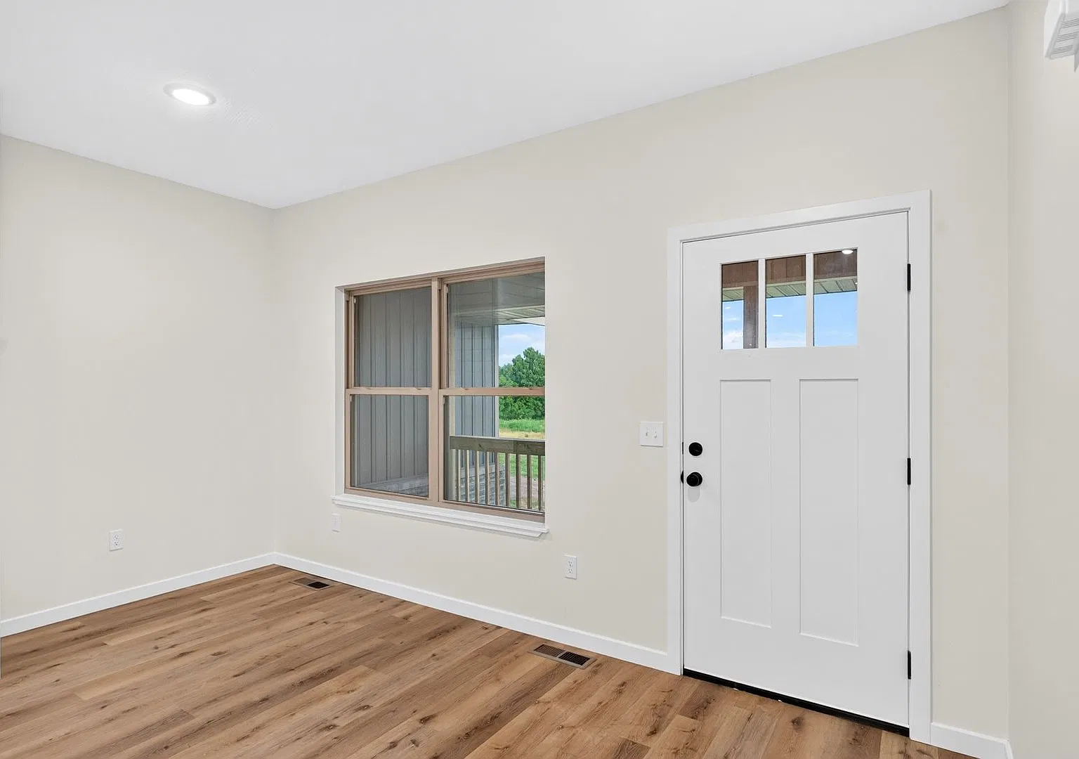 New Construction 4 Bedroom 2 Bathroom 2 Car Garage!! — Photo 2