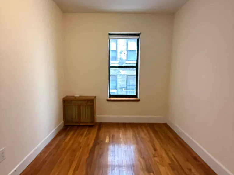 22 W 77th St #54 — Photo 6