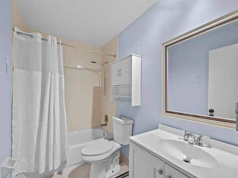 1520 Shaker Cir — Photo 19
