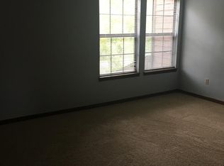 20 Shore Dr, Clinton, MS 39056