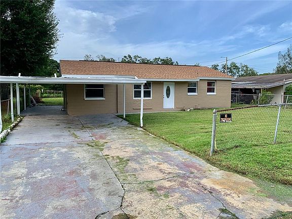 2nd image of 7914 Allamanda Ave