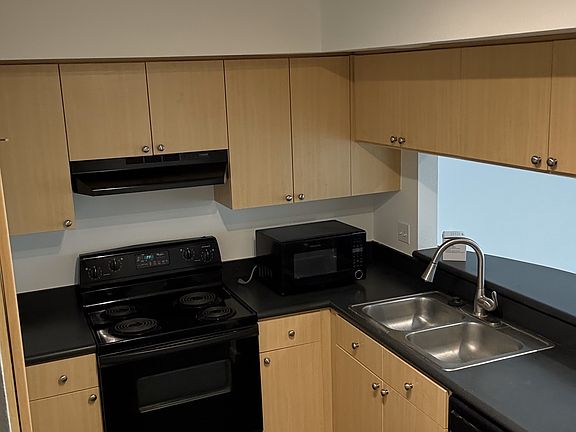 2nd image of 322 E Central Blvd Unit 1112