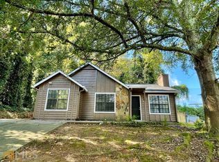584 Harvard Dr, Lilburn, GA 30047