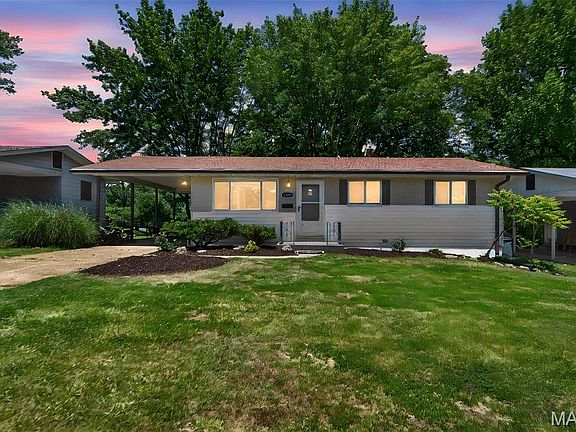 2nd image of 8625 Moran Pl