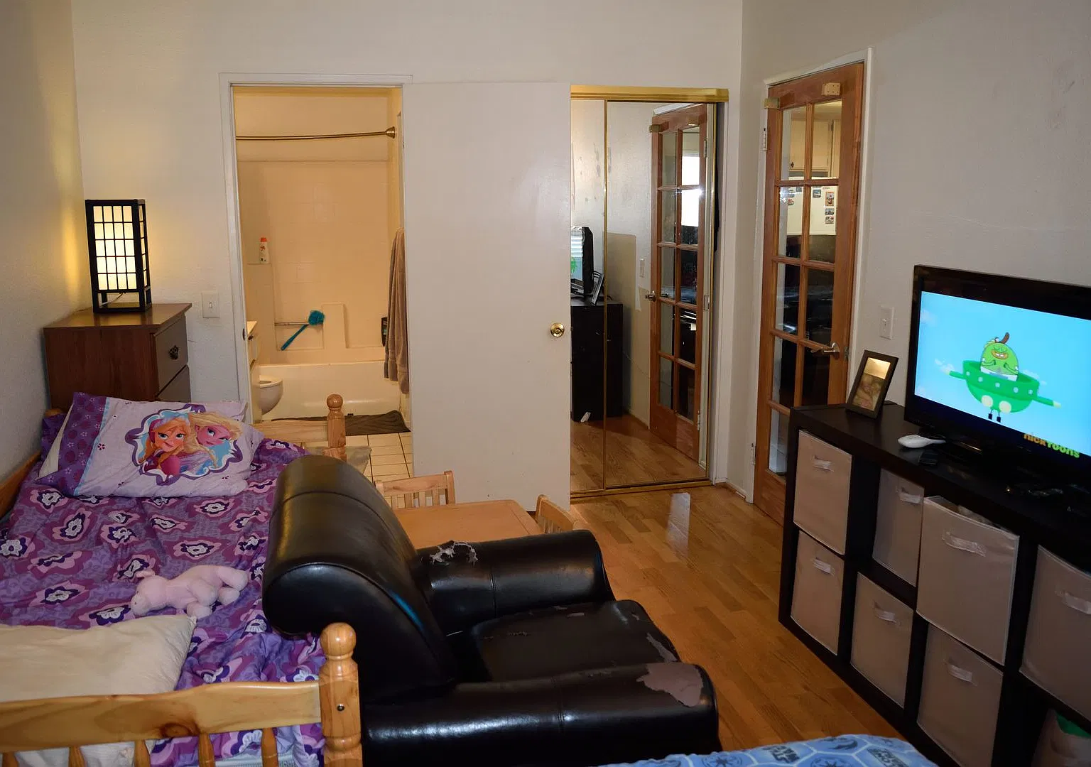 Oxnard Condominium 1 Bedroom 1 Bathroom private garage — Photo 3
