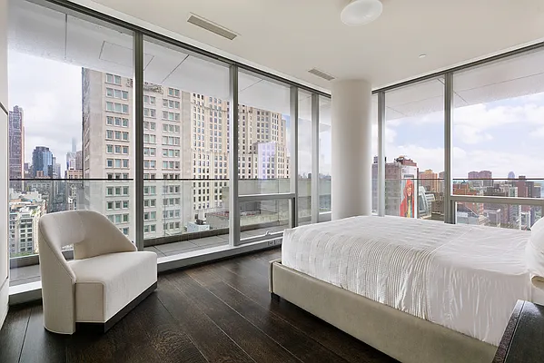 Sold by Compass | media 8