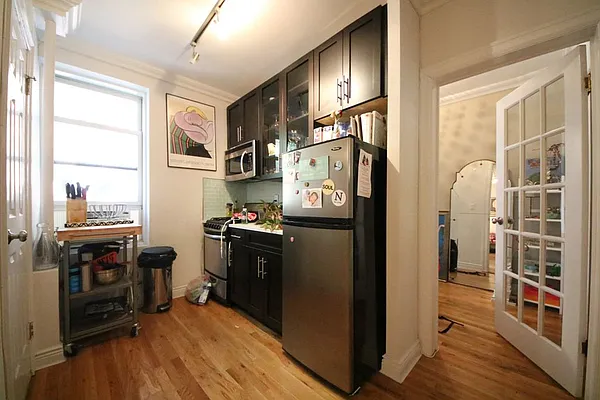 Rented by (Legacy) NY Quality Living Uptown | media 6