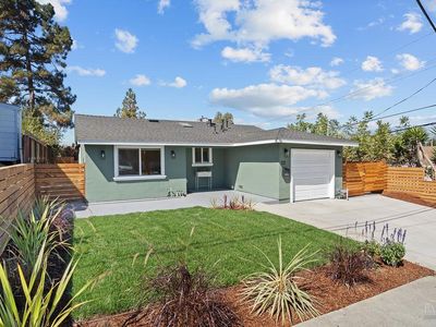 121 La Brea Street, Vallejo, CA, 94591