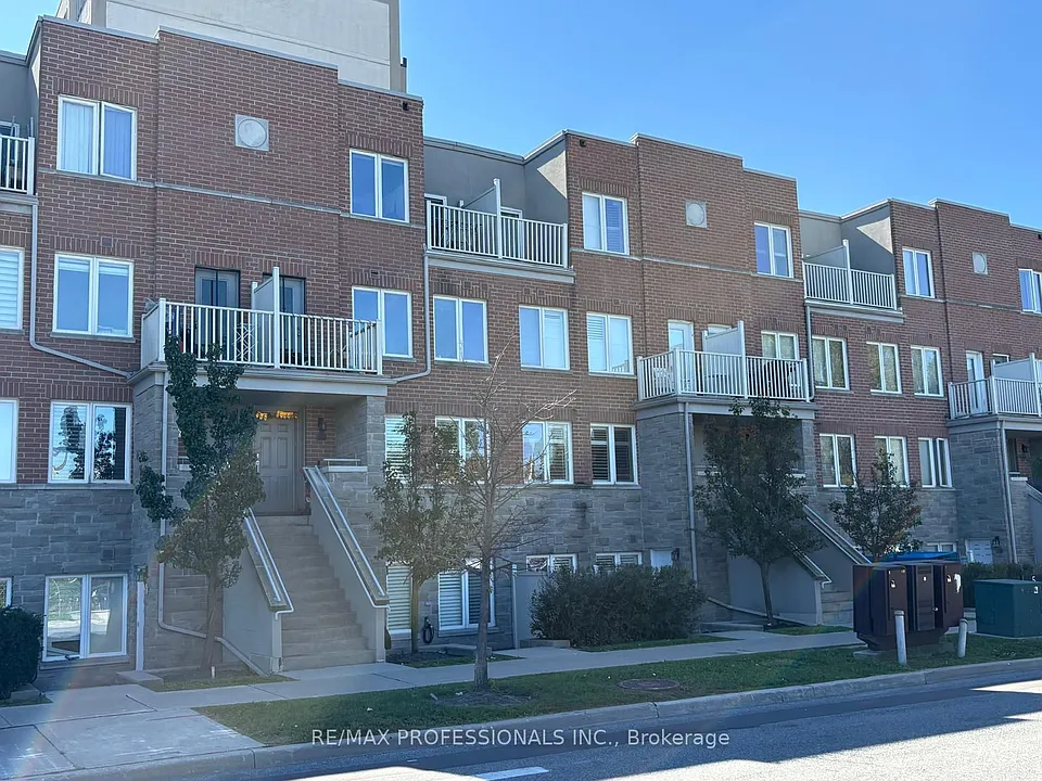 5 Richgrove Dr E #104