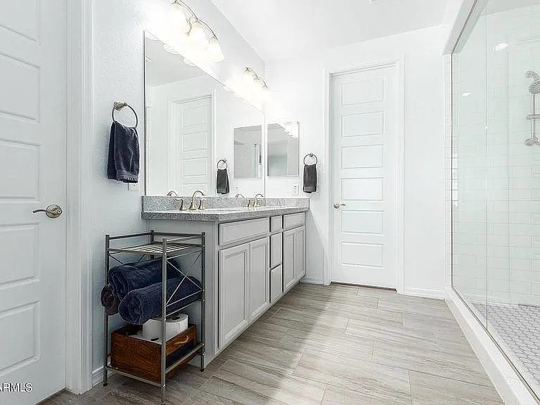14579 W Dahlia Dr — Photo 16