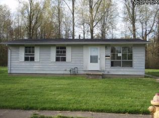 2009 Saratoga St SW, Warren, OH