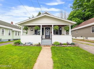 4 Cuthbert St, Scotia, NY 12302