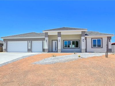 2110 S Manzanita Dr, Pahrump, NV, 89048