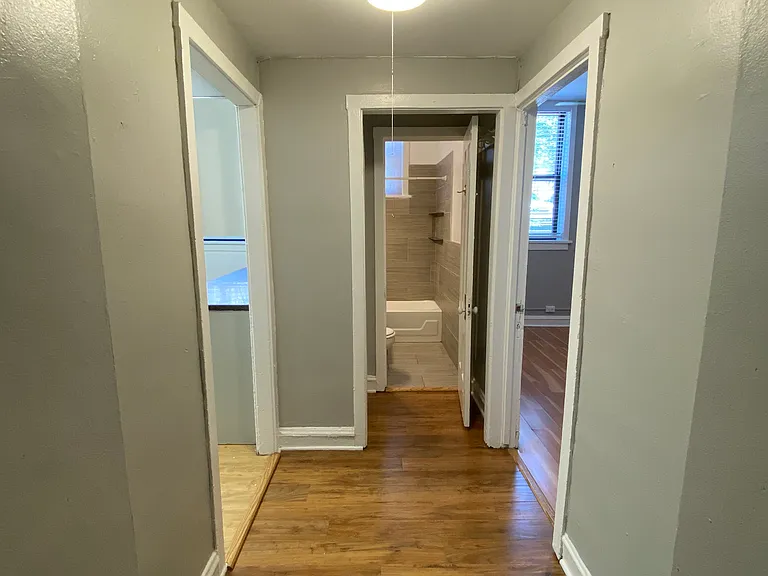 815-823 West Bradley — Photo 13