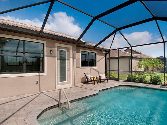Screened-in Lanai with pool