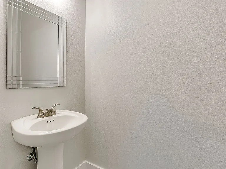 3145 Forest Park Blvd — Photo 38