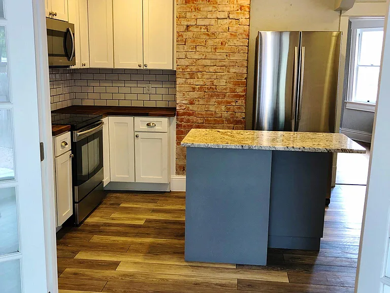 1025 E Boulder St — Photo 7
