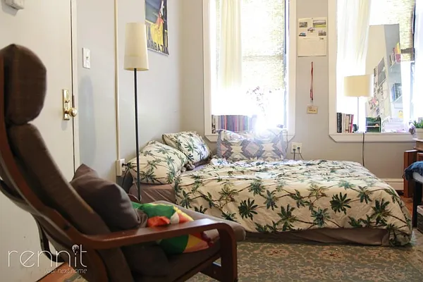 Rented by Rennit Inc. | media 23