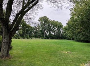 2742 Riverbend Rd, Allentown, PA 18103