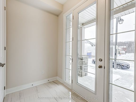 4th image of 35 John Rolph St