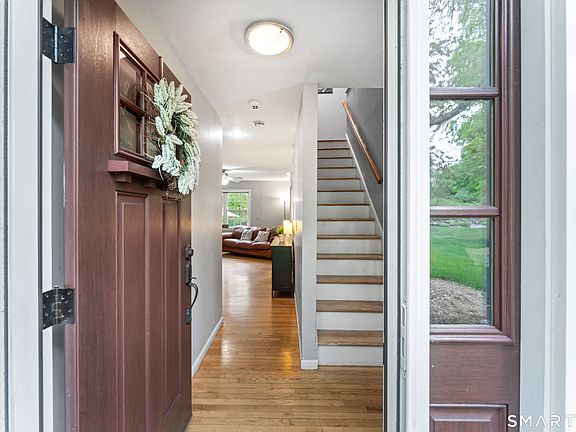 4th image of 23 Hall Lane