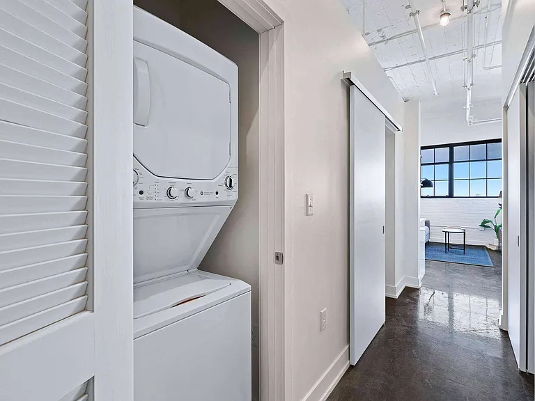 Duffey Lofts — Photo 17
