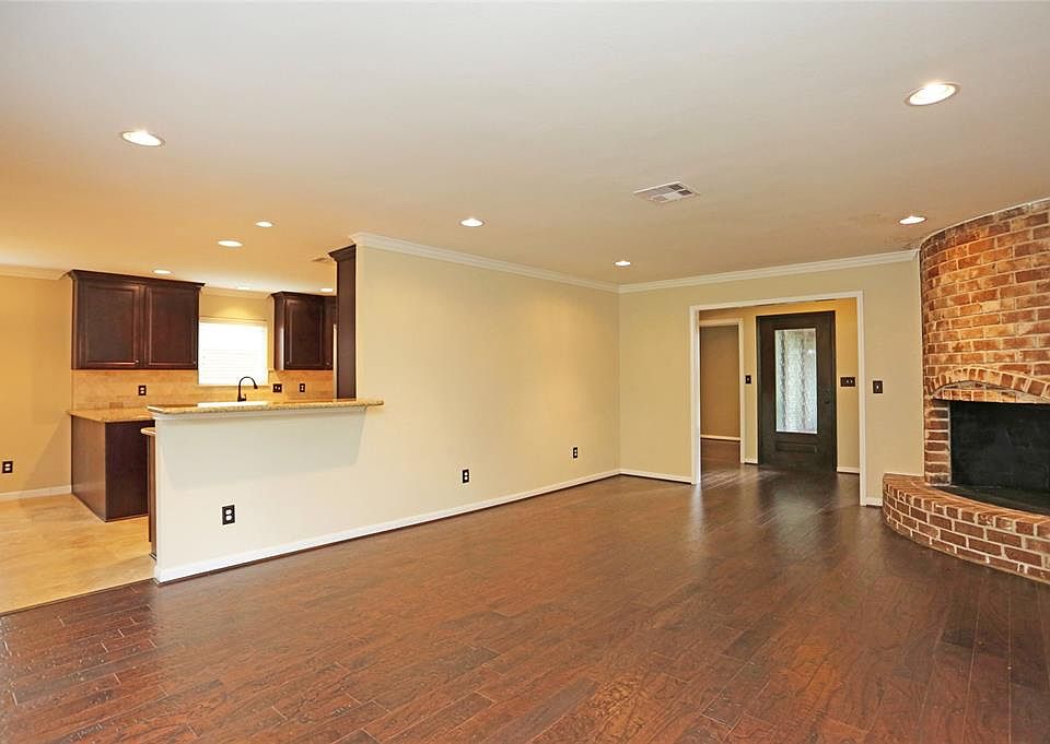 1st image of 10607 Valley Forge Dr